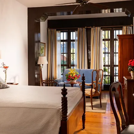 Отель De La Gomera Сан-Себастьян-де-ла-Гомера